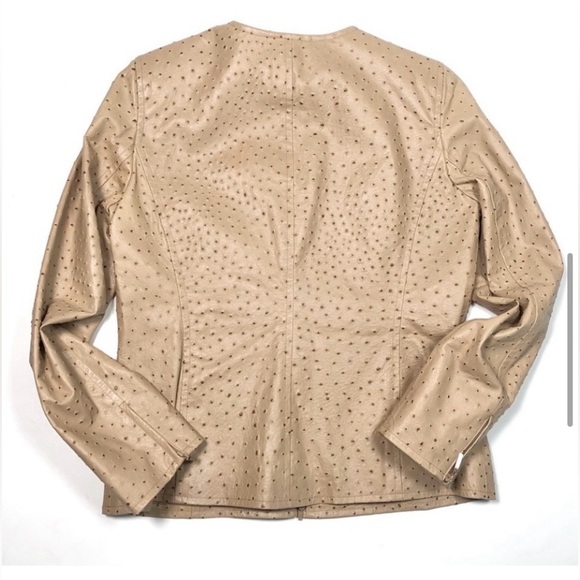 Get Dana Buchman Womans Jacket Tan Lamb Leather Jacket Size M Brown - Picture 9 of 13